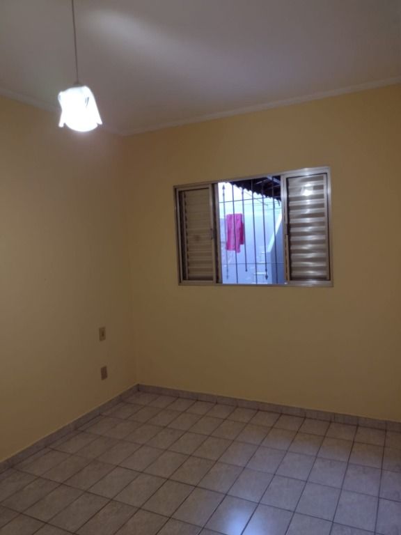 Sobrado à venda com 6 quartos, 140m² - Foto 15