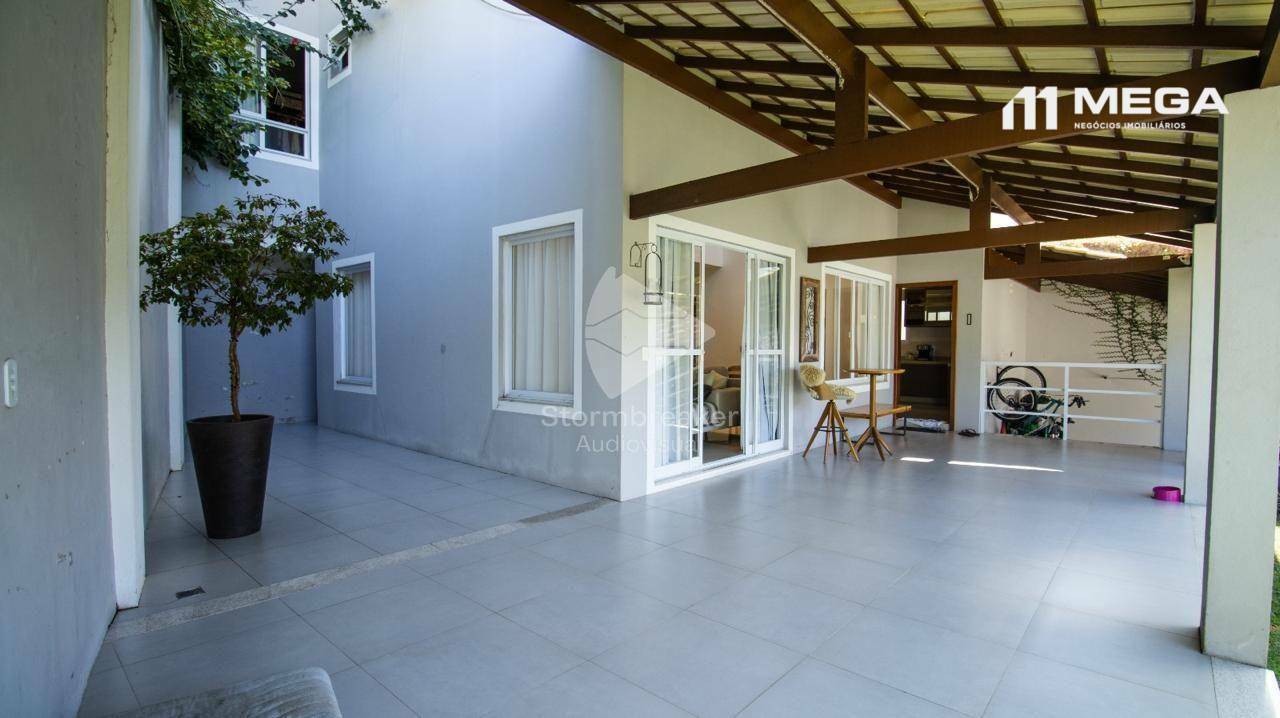 Casa à venda com 4 quartos, 250m² - Foto 26
