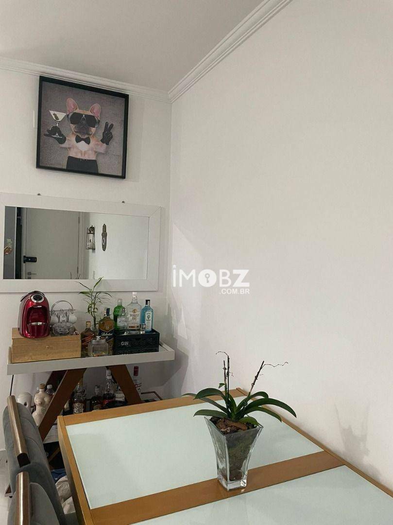 Apartamento à venda com 2 quartos, 61m² - Foto 10