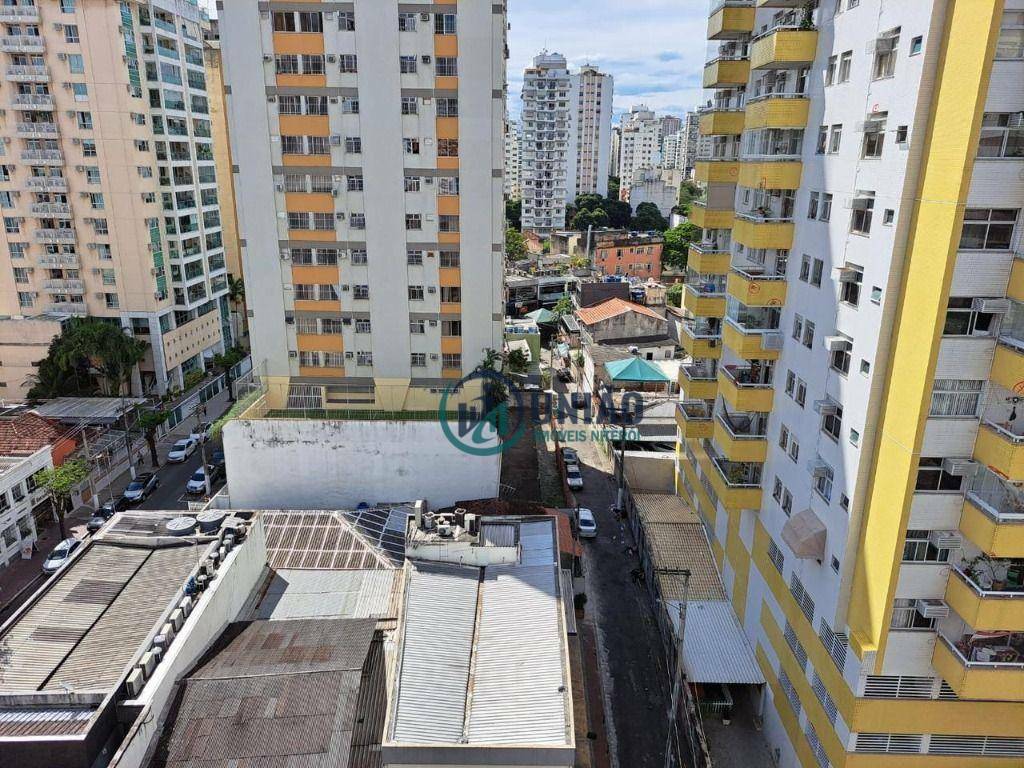 Apartamento à venda com 3 quartos, 120m² - Foto 16