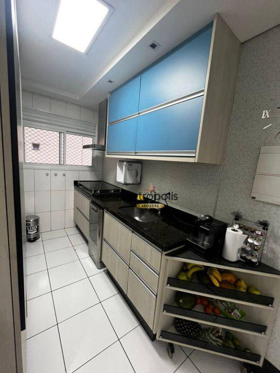 Apartamento à venda com 2 quartos, 83m² - Foto 30