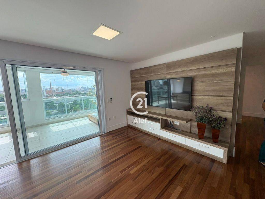 Apartamento à venda com 4 quartos, 241m² - Foto 4