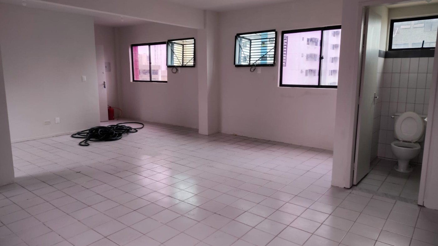 Conjunto Comercial-Sala para alugar com 1 quarto, 85m² - Foto 6
