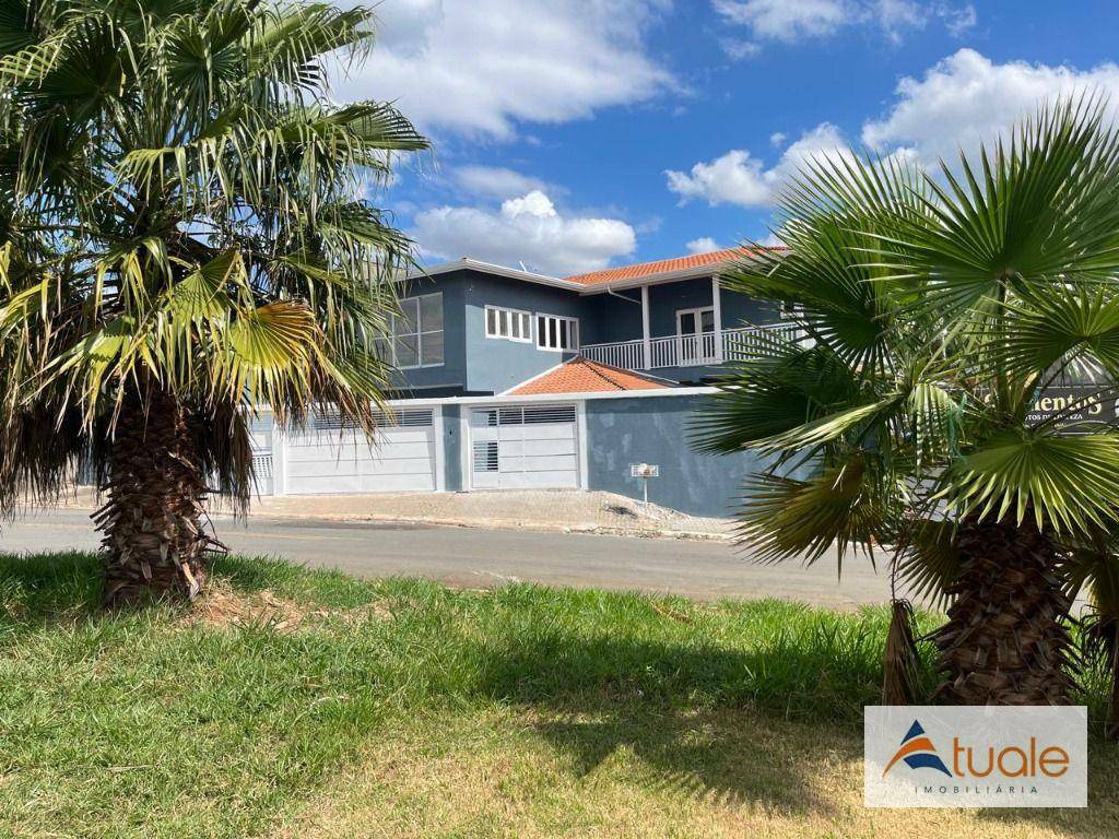 Casa para alugar com 2 quartos, 100m² - Foto 2