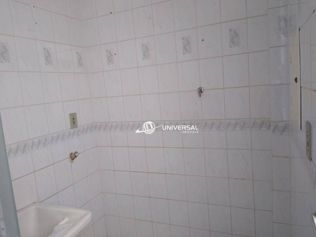 Apartamento à venda com 2 quartos, 53m² - Foto 6