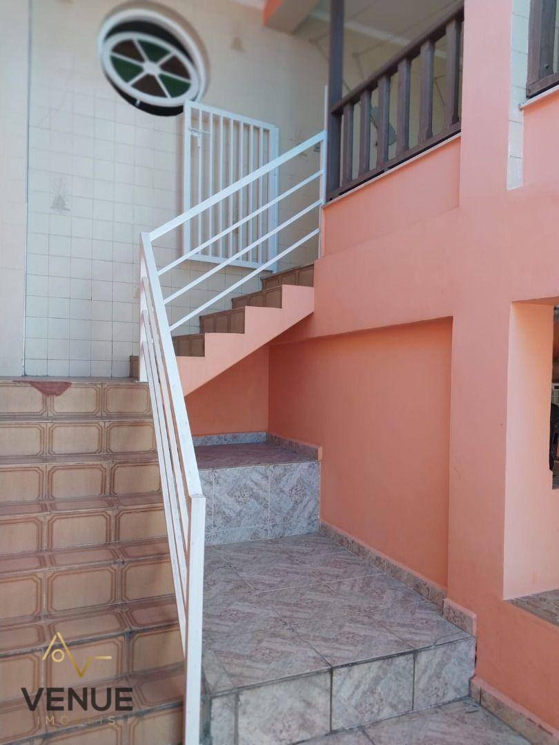 Sobrado à venda com 3 quartos, 418m² - Foto 17