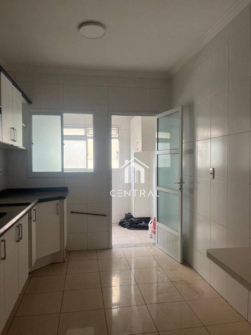 Apartamento à venda com 3 quartos, 124m² - Foto 52