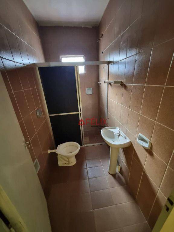 Casa à venda com 4 quartos, 190m² - Foto 19