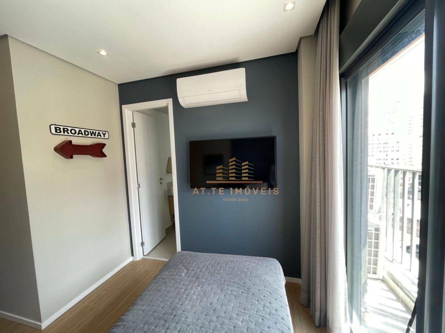 Apartamento à venda com 3 quartos, 133m² - Foto 18