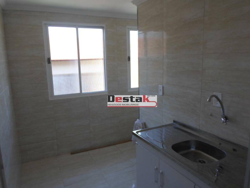 Apartamento à venda com 2 quartos, 55m² - Foto 4