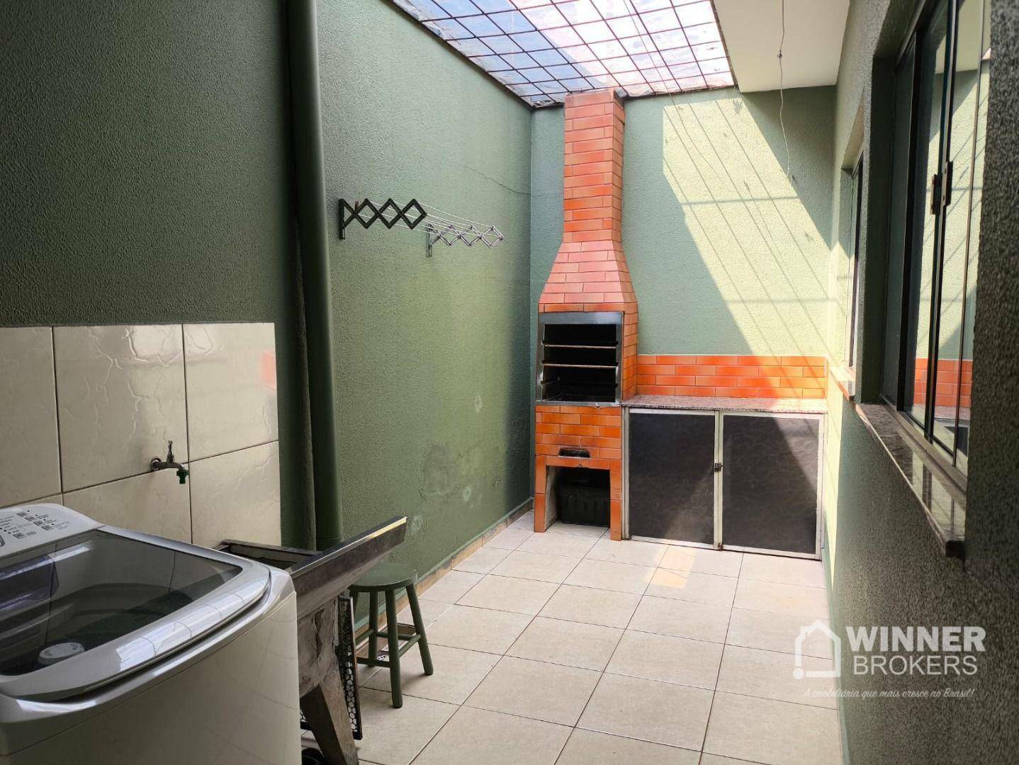 Casa à venda com 3 quartos, 70m² - Foto 9