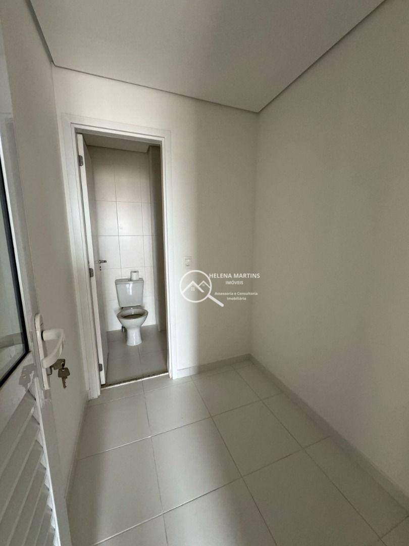 Apartamento para alugar com 3 quartos, 143m² - Foto 21