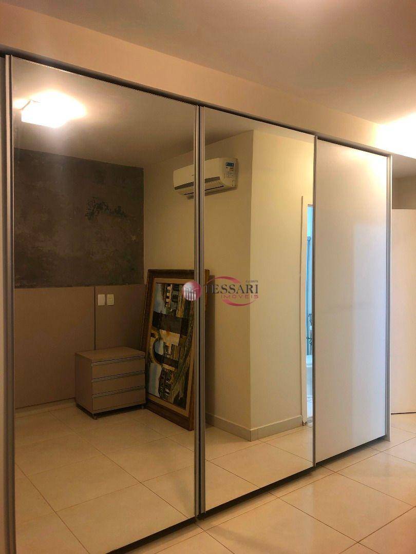 Apartamento à venda com 3 quartos, 104m² - Foto 13