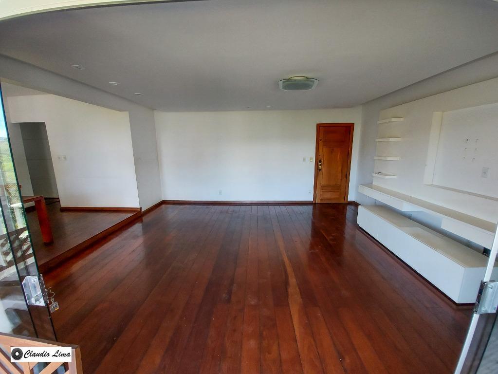 Apartamento à venda com 4 quartos, 204m² - Foto 3