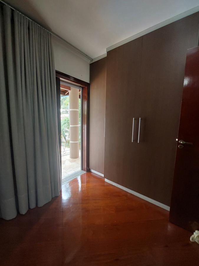 Casa de Condomínio para alugar com 4 quartos, 780m² - Foto 14