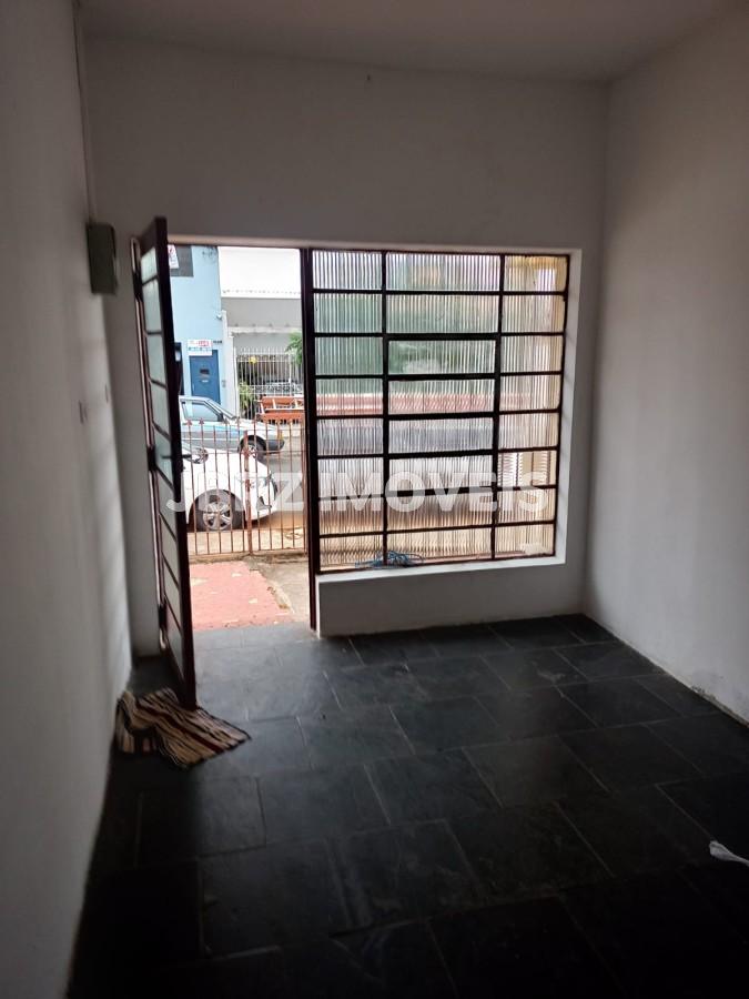 Casa à venda com 2 quartos, 256m² - Foto 4