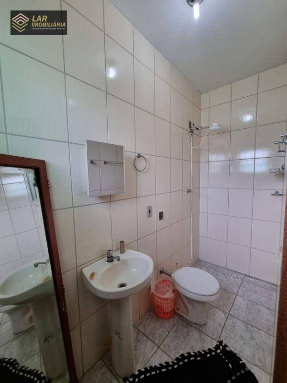 Casa à venda com 2 quartos, 190m² - Foto 17