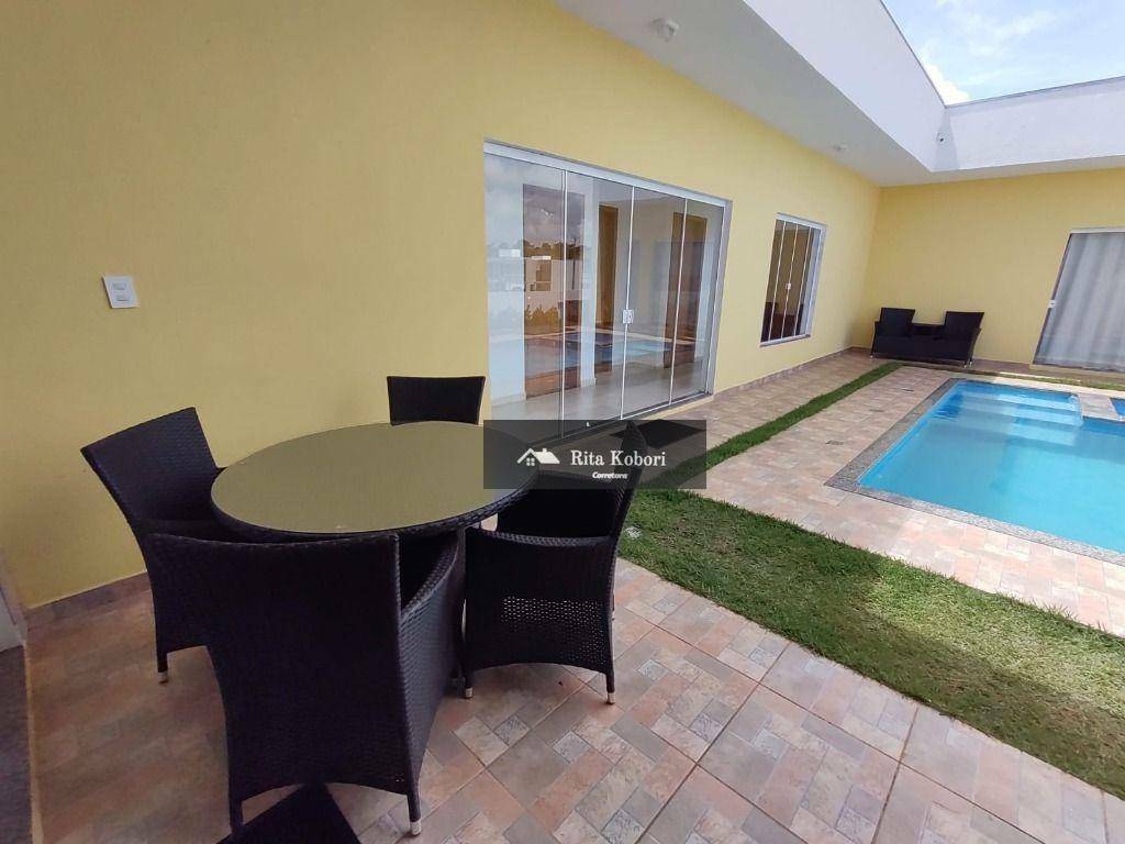 Casa à venda com 4 quartos, 170m² - Foto 16