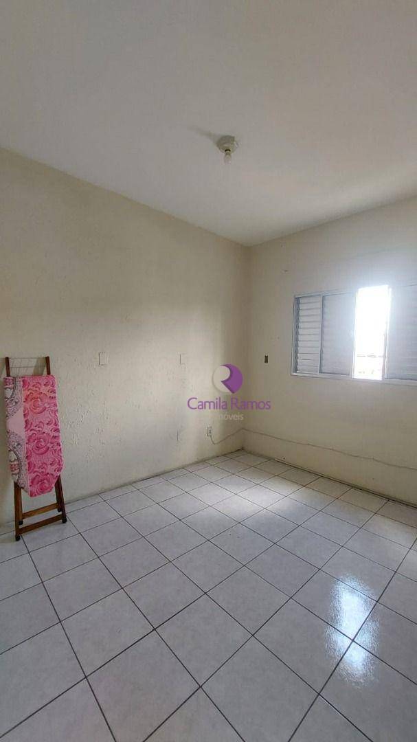 Casa para alugar com 3 quartos, 95m² - Foto 19