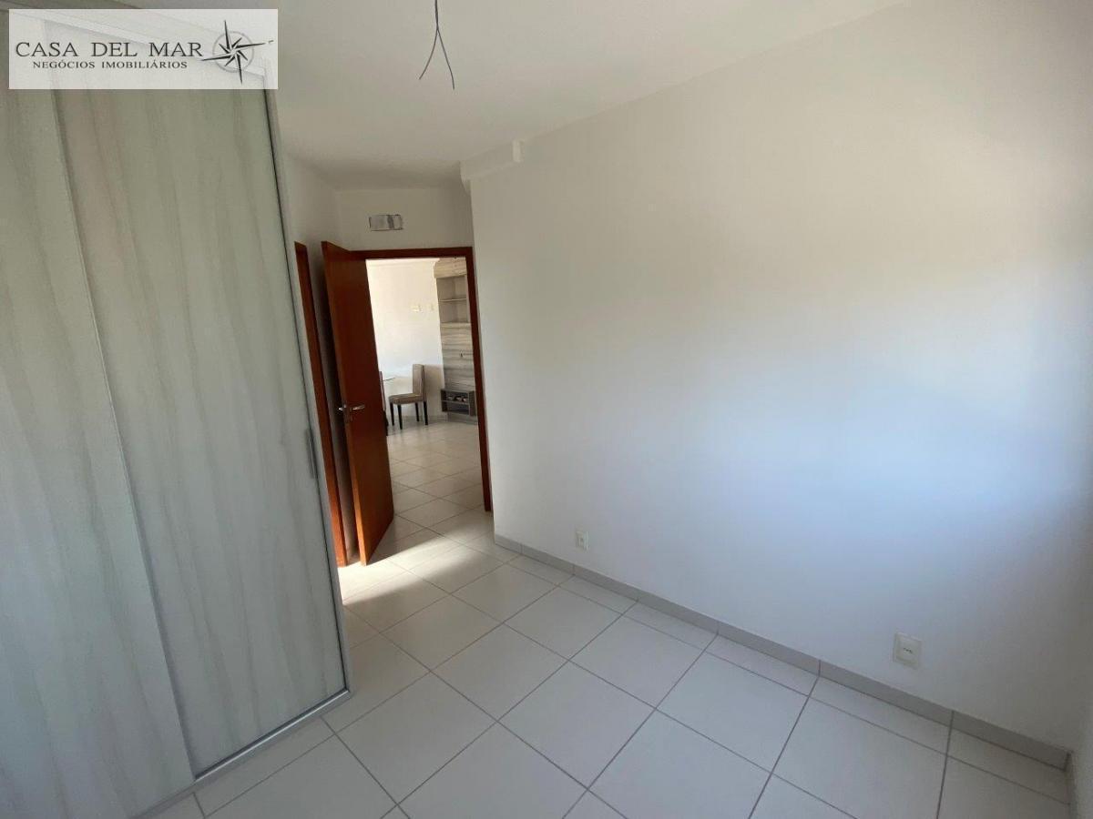 Apartamento à venda com 2 quartos, 63m² - Foto 13