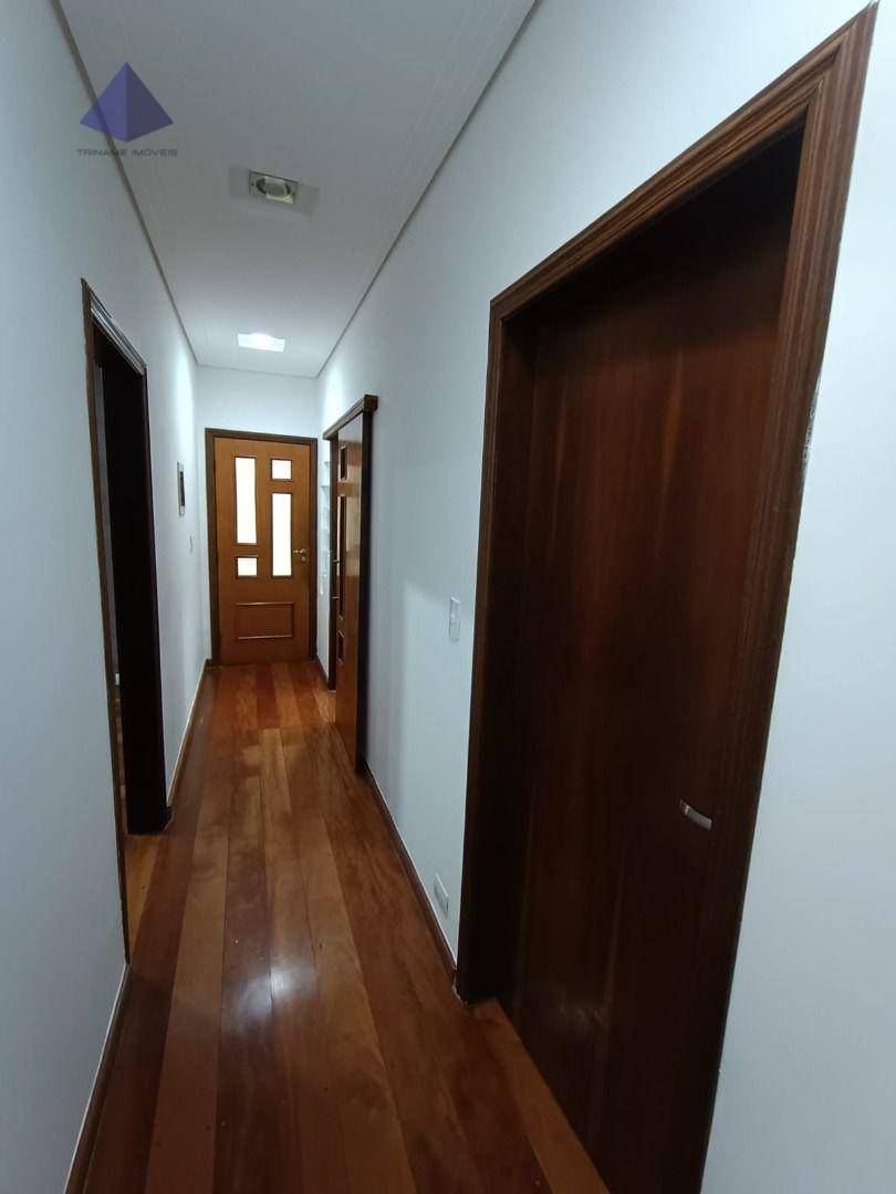 Casa, 3 quartos, 210 m² - Foto 28