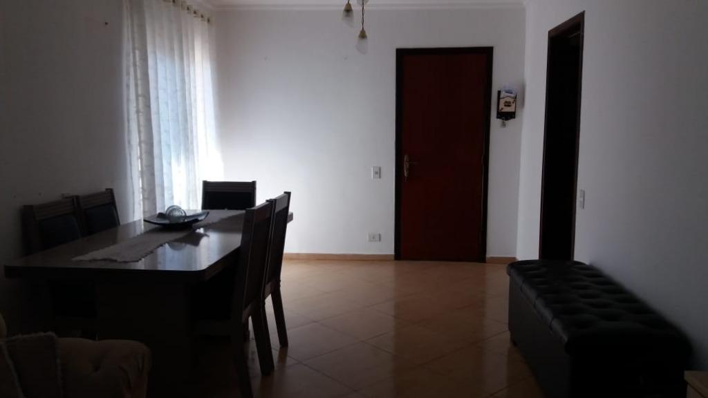 Apartamento à venda com 3 quartos, 87m² - Foto 1