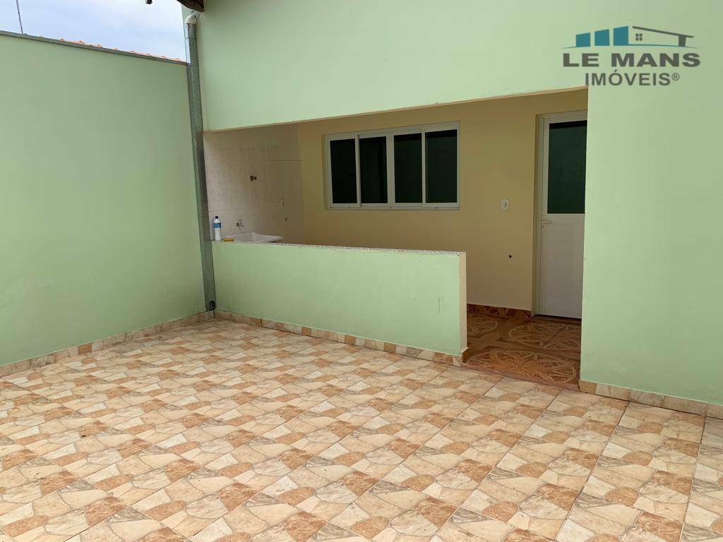 Casa à venda com 3 quartos, 211m² - Foto 15