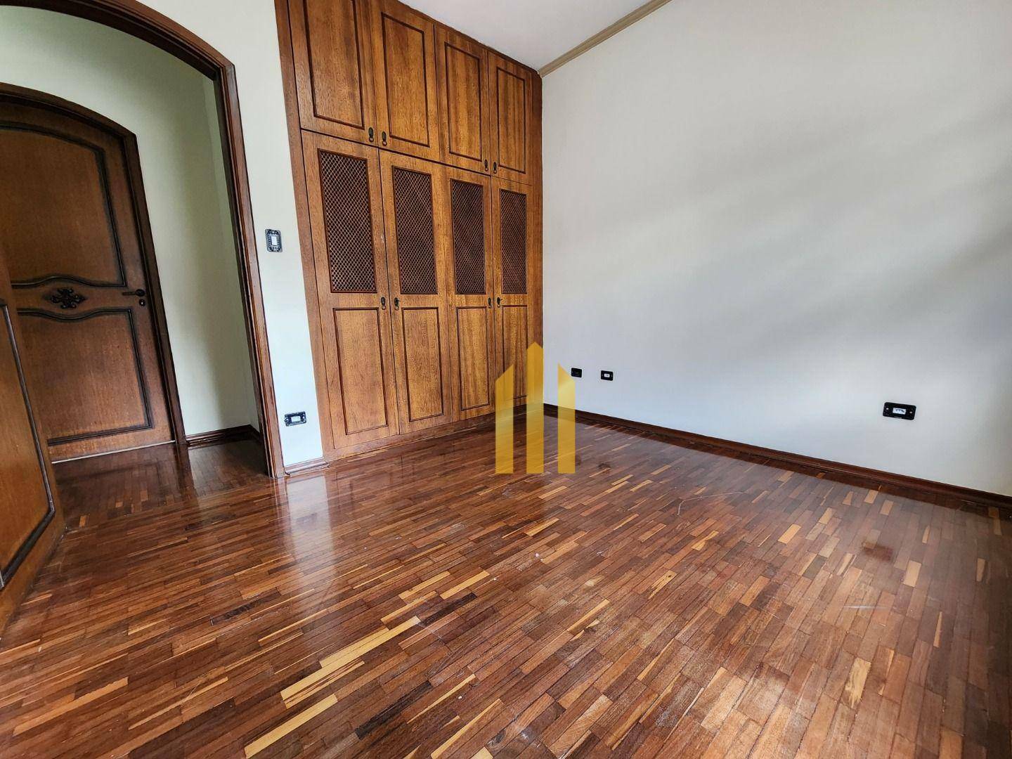 Sobrado à venda e aluguel com 4 quartos, 172m² - Foto 28