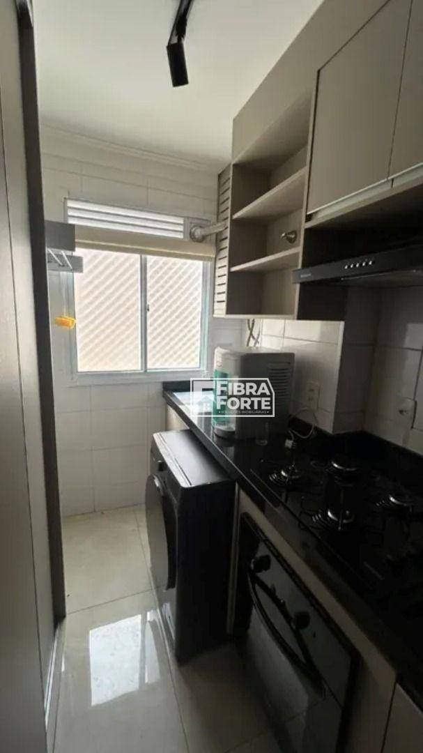 Apartamento à venda com 2 quartos, 45m² - Foto 15