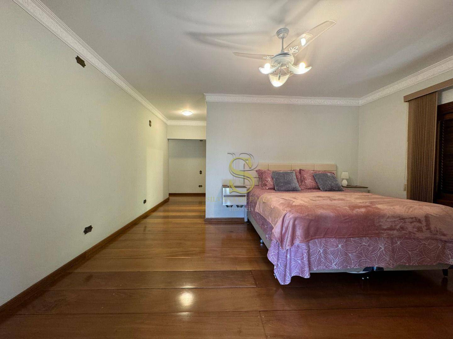 Casa de Condomínio à venda com 4 quartos, 250m² - Foto 37