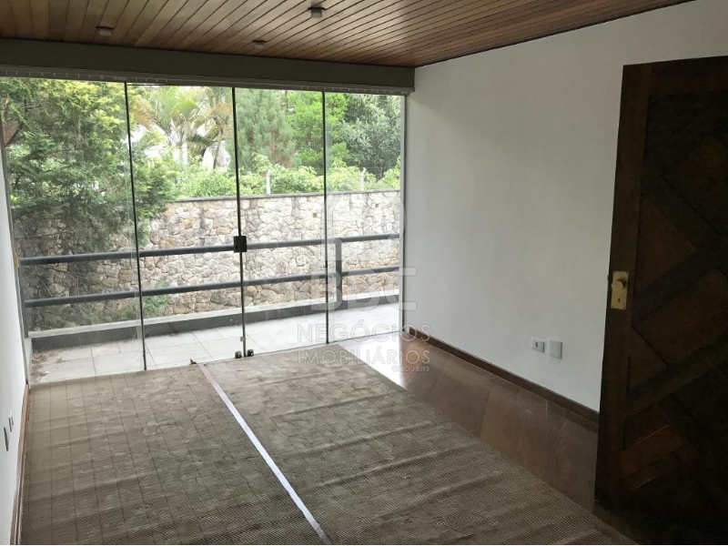 Sobrado à venda com 2 quartos, 500m² - Foto 6