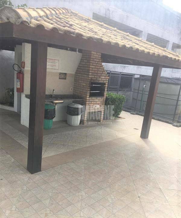 Apartamento à venda com 2 quartos, 57m² - Foto 35