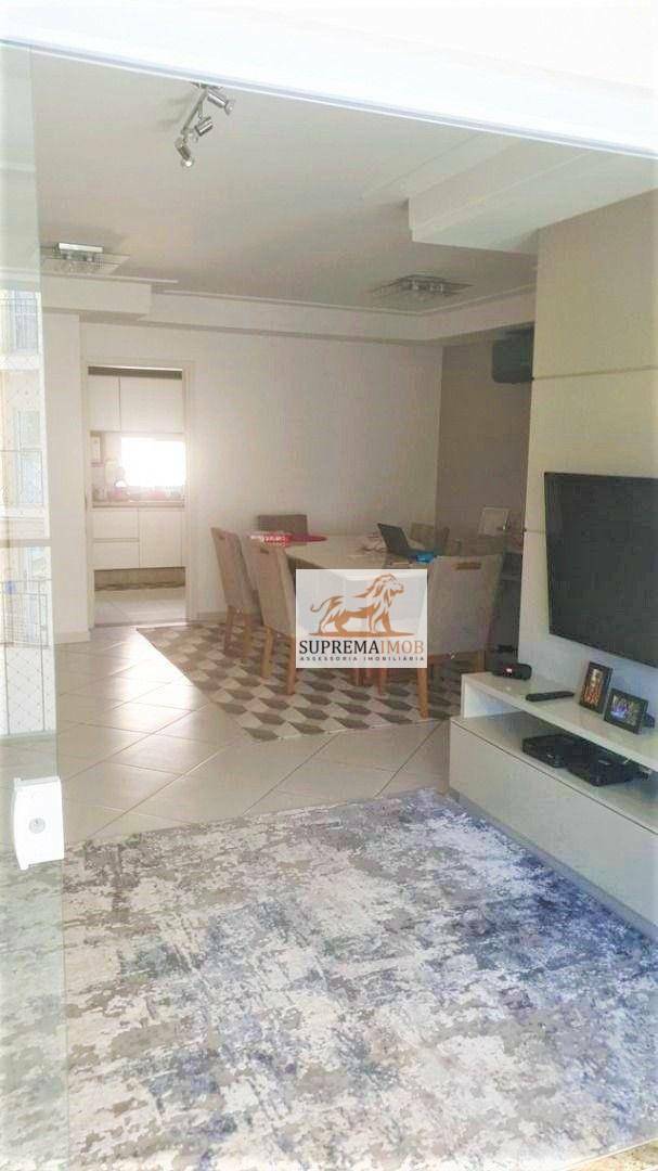 Apartamento à venda com 3 quartos, 116m² - Foto 3