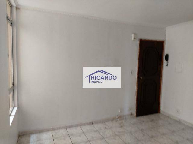 Apartamento à venda e aluguel com 2 quartos, 60m² - Foto 13