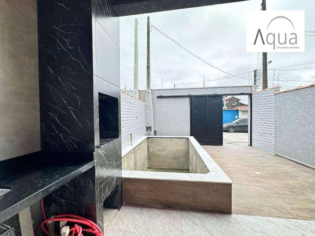 Casa à venda com 2 quartos, 125m² - Foto 4