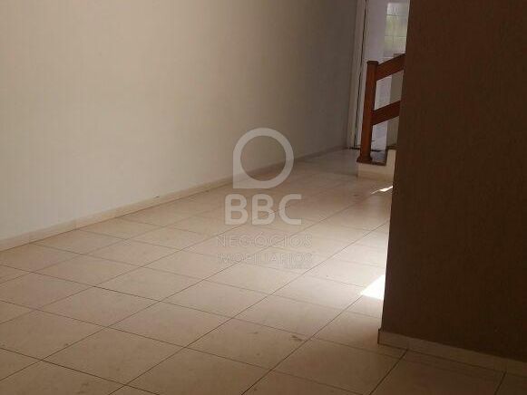 Sobrado à venda com 3 quartos, 204m² - Foto 2