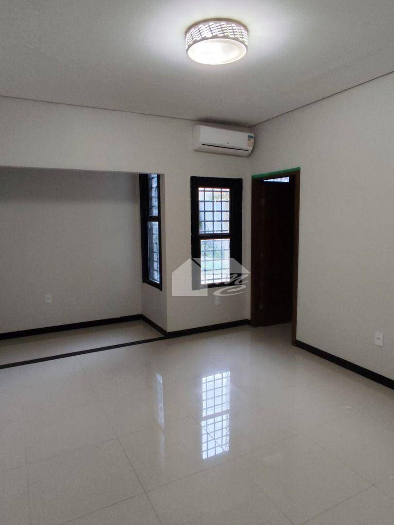 Casa à venda com 3 quartos, 300m² - Foto 16