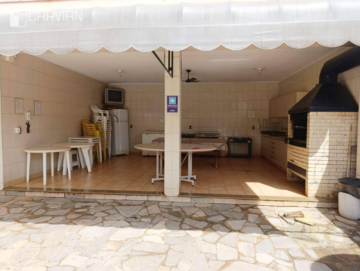 Apartamento à venda com 3 quartos, 135m² - Foto 6
