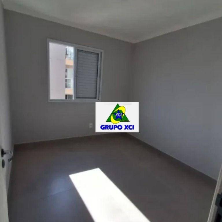 Apartamento à venda com 3 quartos, 80m² - Foto 9