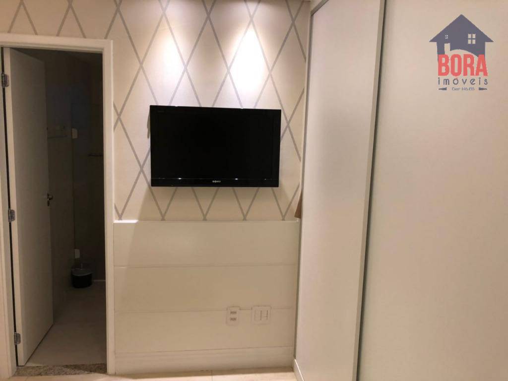 Apartamento à venda com 3 quartos, 225m² - Foto 11