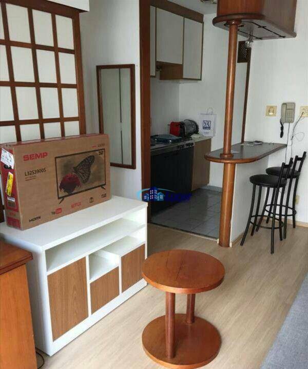 Apartamento para alugar com 1 quarto, 50m² - Foto 2