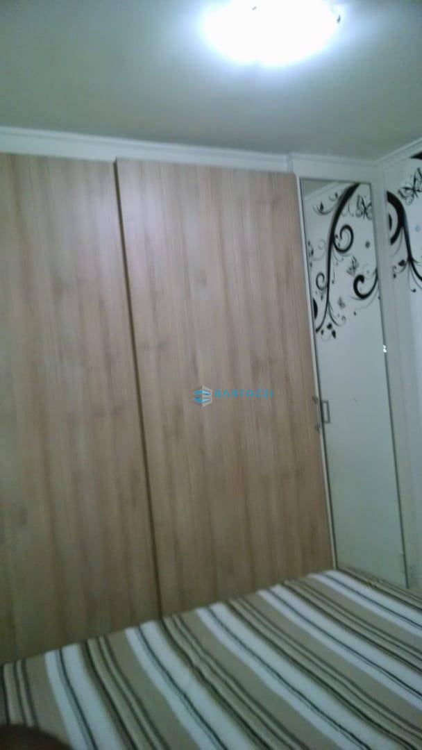 Apartamento à venda com 2 quartos, 49m² - Foto 18