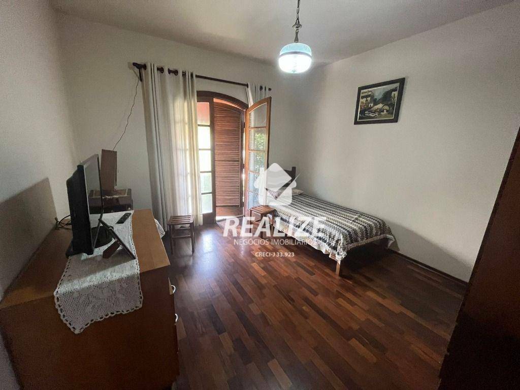 Casa à venda com 3 quartos, 159m² - Foto 4