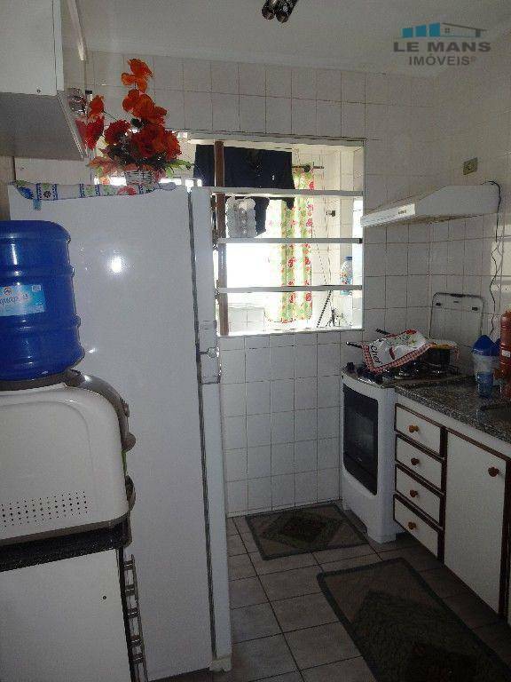 Apartamento à venda com 3 quartos, 68m² - Foto 13