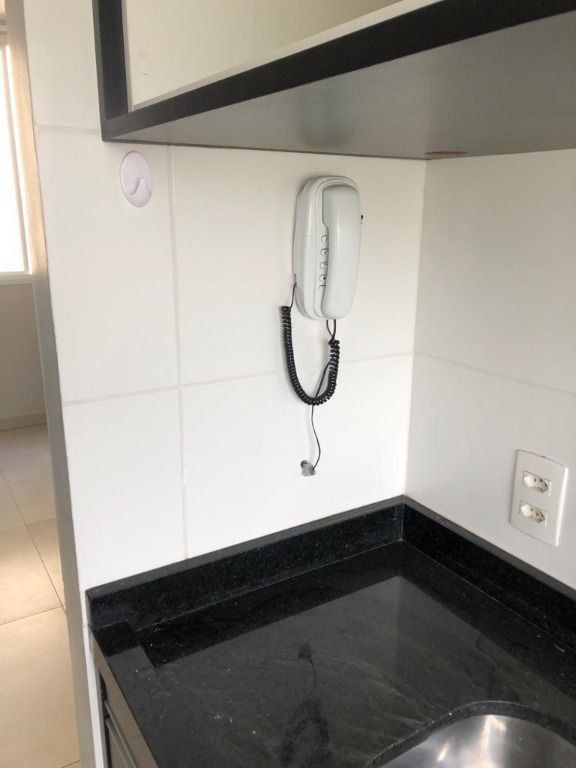 Apartamento à venda com 2 quartos, 37m² - Foto 9