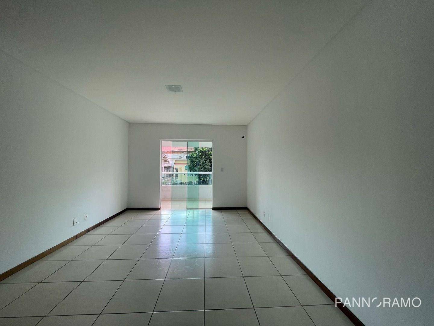 Apartamento para alugar com 2 quartos, 80m² - Foto 6