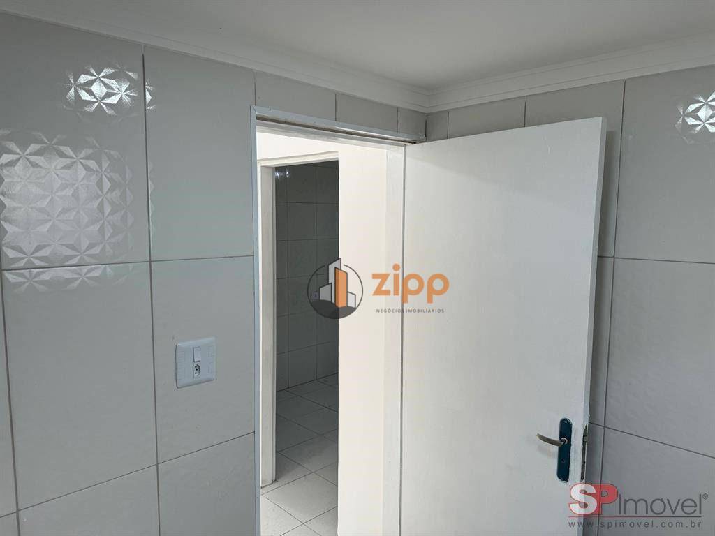 Sobrado à venda e aluguel com 3 quartos, 150m² - Foto 9