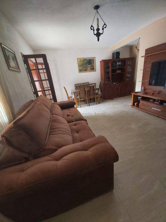 Casa à venda com 3 quartos, 115m² - Foto 17