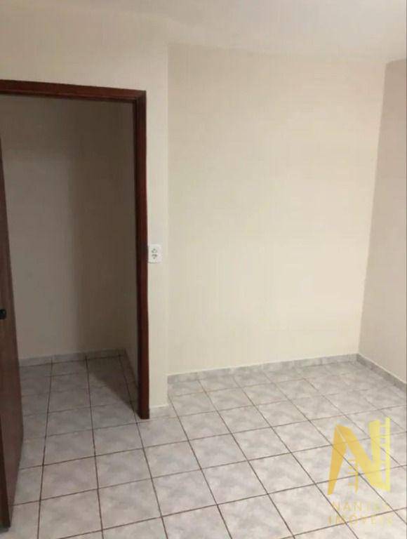 Casa à venda com 4 quartos, 180m² - Foto 5