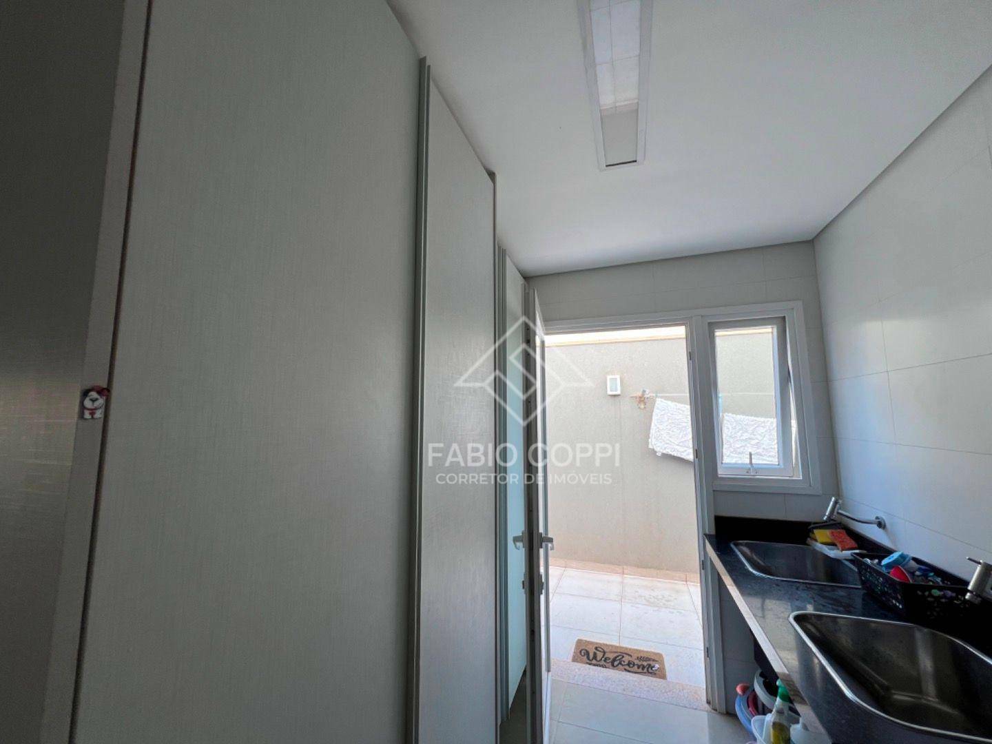 Casa de Condomínio à venda com 4 quartos, 402m² - Foto 21